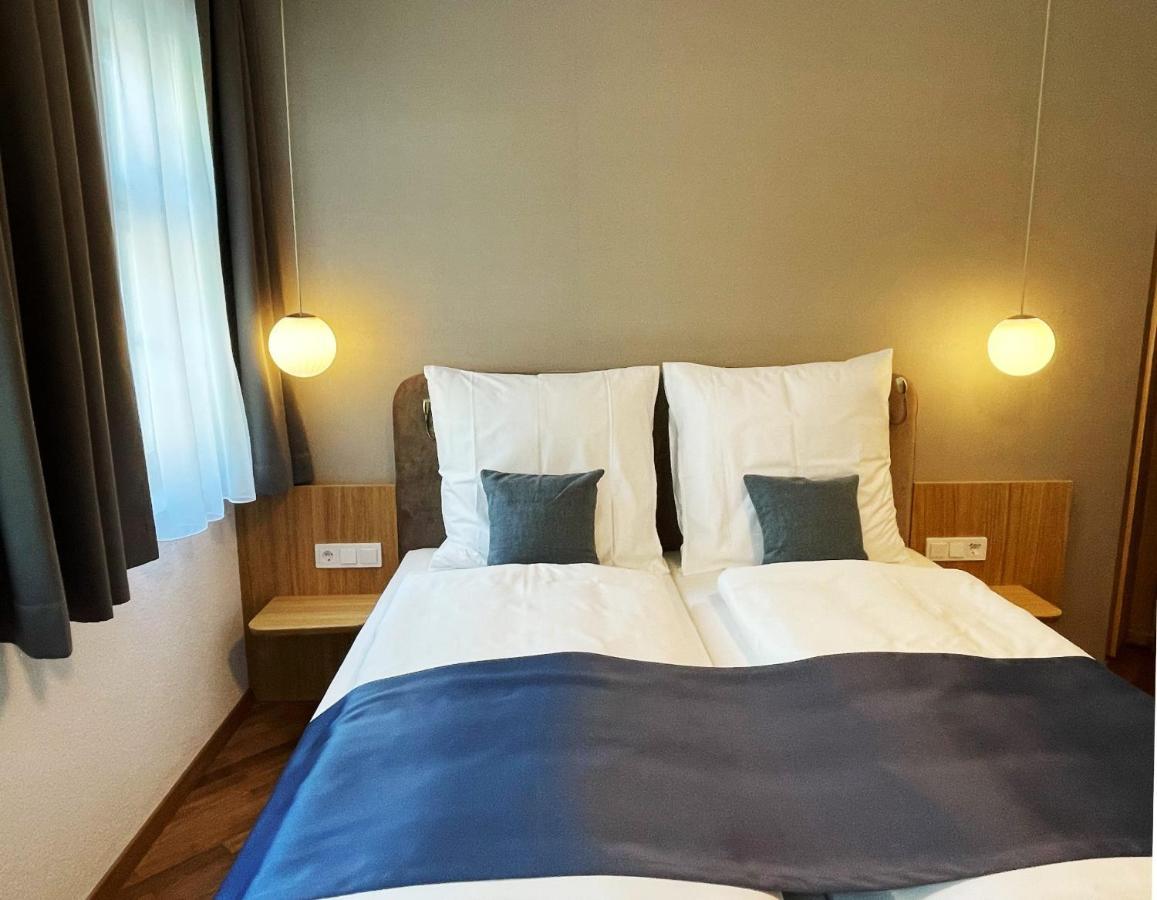 מיירסבורג Hotel Wilder Mann מראה חיצוני תמונה