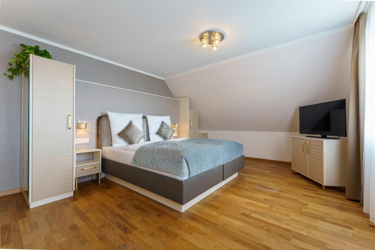 מיירסבורג Hotel Wilder Mann מראה חיצוני תמונה
